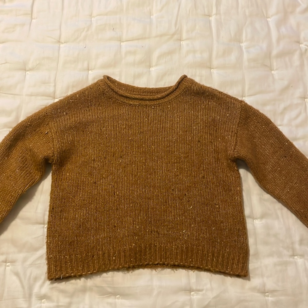 copper colored soft sweater medium sized